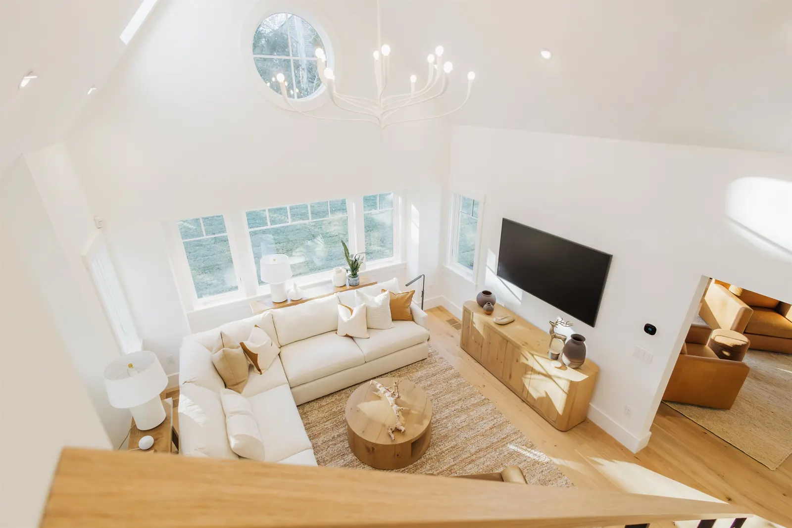 FLOORS THAT DEFINE A ROOM